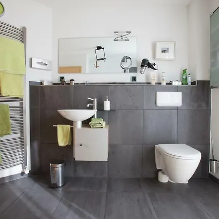 Apartment Paradies In *